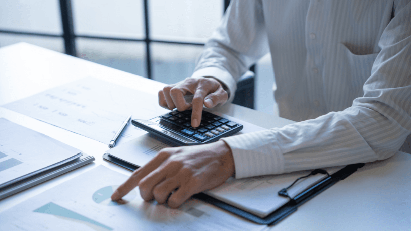 Transparência e precisão em foco: Antônio Fernando Ribeiro Pereira apresenta como a tecnologia transforma o orçamento em uma ferramenta viva de gestão e verdade.