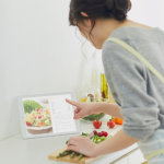 Receitas que você traz nas malas mostram como sabores de viagem se transformam em memórias afetivas que atravessam o tempo e constroem histórias — como destaca Kelsem Ricardo Rios Lima.