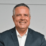 A gestão de interfaces em obras complexas exige critérios técnicos claros para garantir integração e eficiência, como destaca Elmar Juan Passos Varjão Bomfim.